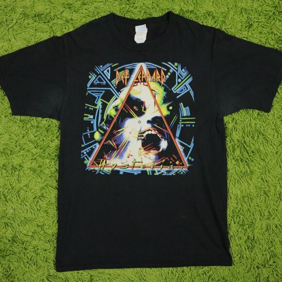 Def Leppard Hysteria Rock Band Graphic T-Shirt black Color - Picture 1 of 5